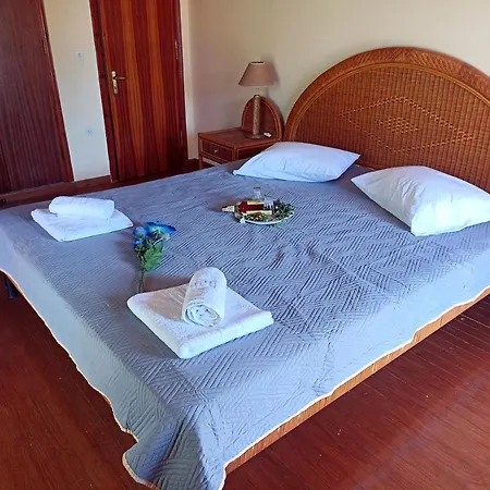 Iren Apartment