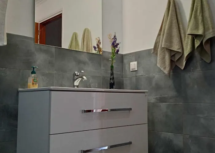 Iren Apartament *